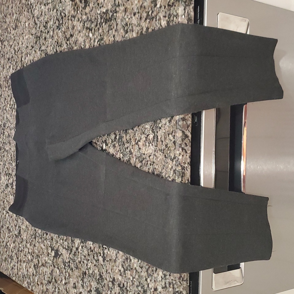 NWOT Daisy Fuentes Leggings
